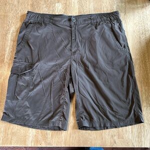 Columbia shorts